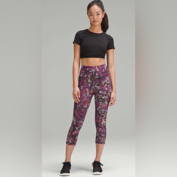Lululemon multicolor wunder train HR tight 25” - Picture 2 of 5